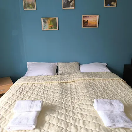 公寓 Cozy Nature Stay, Free Bottle Of Good Wine, Great View, Free Parking