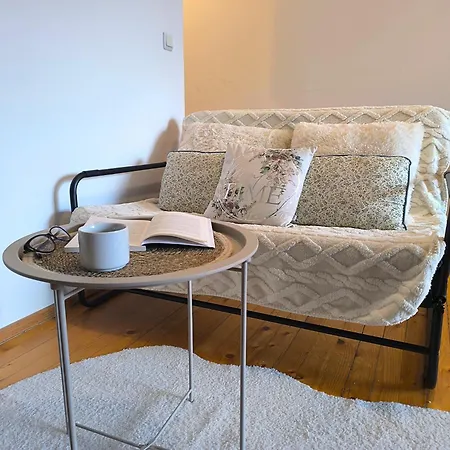 Mountain Silence - Cozy Retreat, Free Parking *