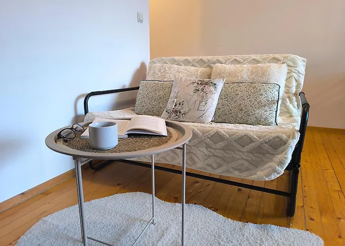 Cozy Nature Stay, Free Bottle Of Good Wine, Great View, Free Parking *